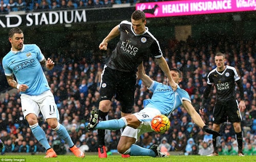 Cận cảnh Leicester City nhấn chìm Man City trên sân Etihad