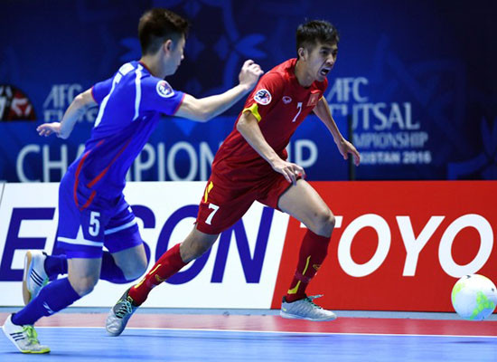 Futsal Việt Nam ngược dòng đánh bại Đài Loan tại VCK Futsal châu Á