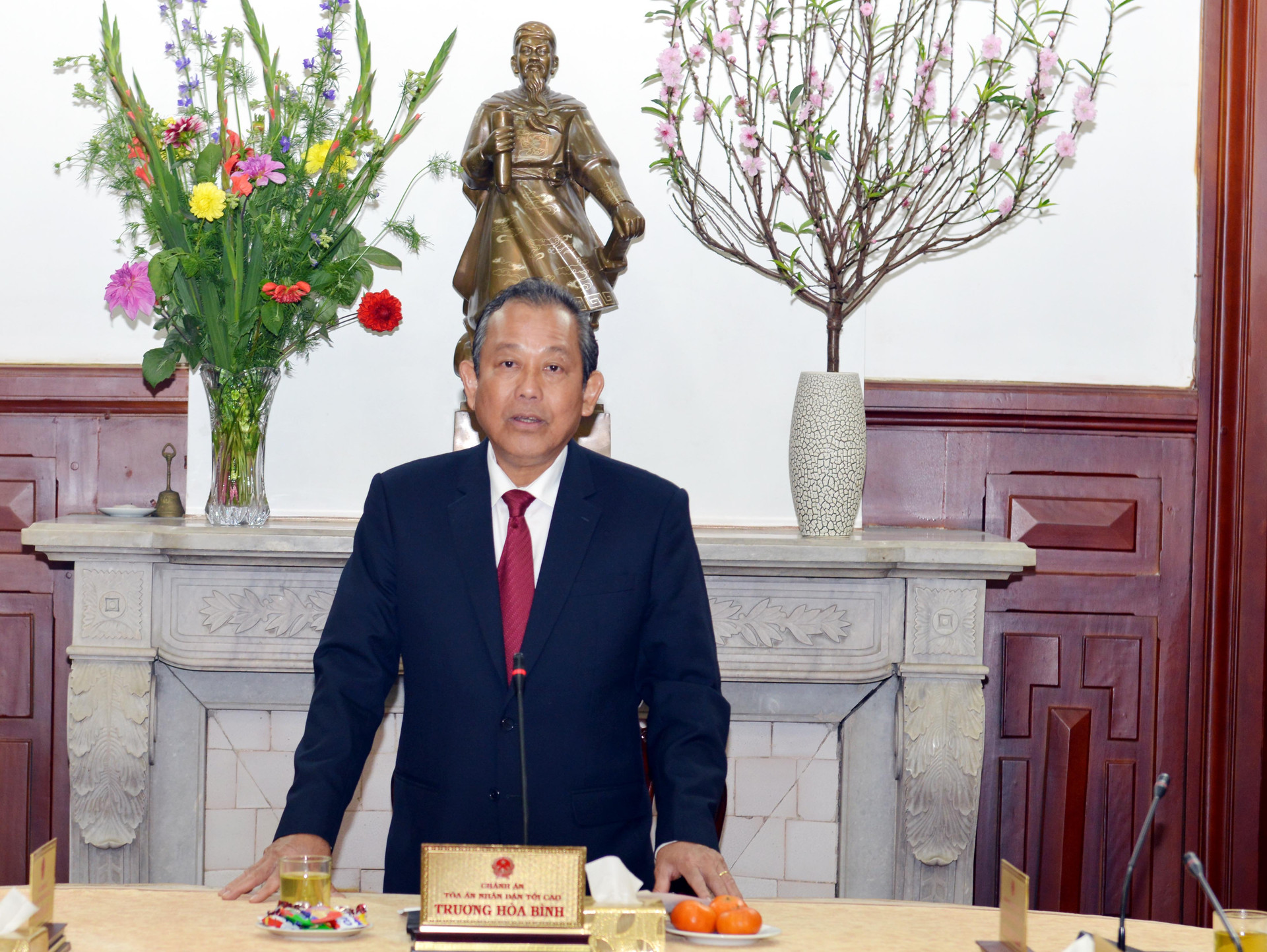 Ủy viên Bộ Chính trị, Chánh án TANDTC Trương Hòa Bình gặp mặt đầu Xuân các cán bộ chủ chốt TANDTC và TAQS Trung ương