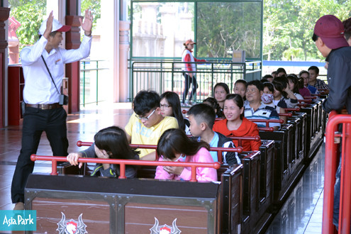 Đà Nẵng: Các khu vui chơi tăng khách đột biến dịp Tết Nguyên đán