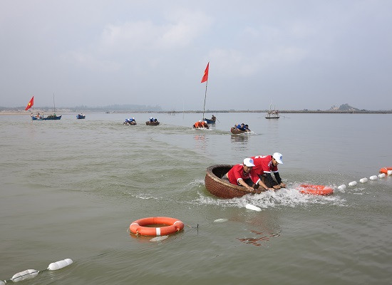 Lễ hội sông nước Đà Nông lần thứ X ở Phú Yên