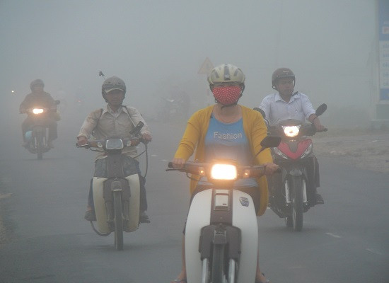 Phú Yên: Sương mù xuất hiện dày đặc, làm hạn chế tầm nhìn 