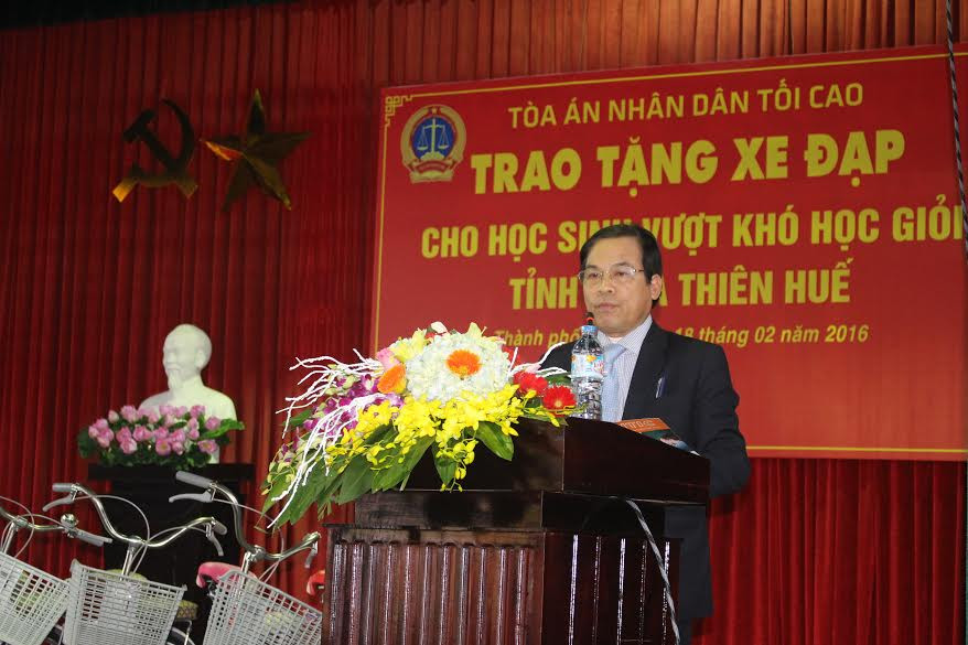 Bổ nhiệm Chánh án, Phó Chánh án TAND tỉnh Thừa Thiên - Huế