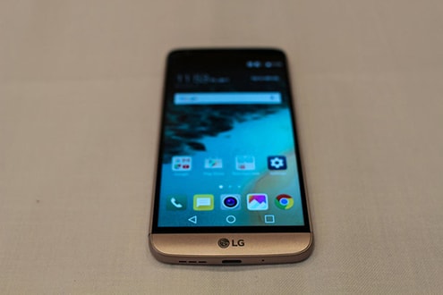 LG tạo đột phá với G5 với mô-đun có thể thay thế