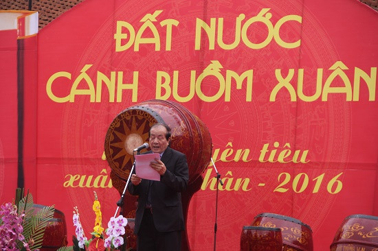 Ngày thơ Việt Nam 2016: Giương cao cánh buồm lộng gió