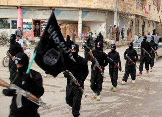 Bắt giữ 4 kẻ tình nghi liên hệ và tuyển mộ chiến binh cho IS