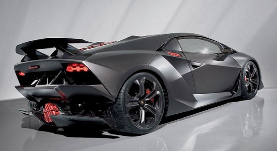 Siêu xe huyền bí Lamborghini Sesto Elemento bất ngờ xuất hiện