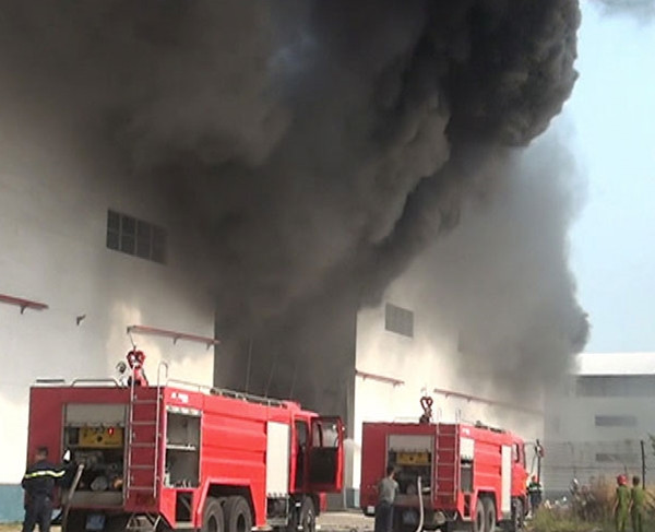 Đồng Nai: Cháy lớn tại công ty nhựa