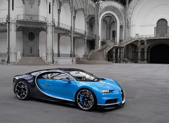 Bugatti Chiron - “siêu xe triệu đô”, có dàn loa bằng kim cương  
