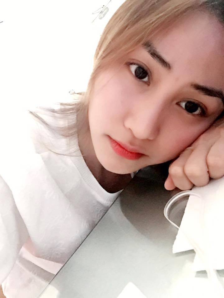 10 ảnh hot facebook nhà sao Việt ngày 3/3