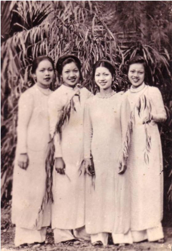 Vẻ đẹp của áo dài Việt qua các thời kỳ