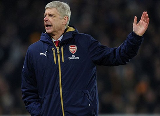 Arsenal thắng Hull City, Wenger vẫn bị “phản bội”