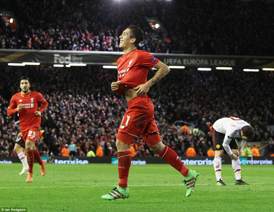 Liverpool 2-0 M.U: Quỷ đỏ không lối thoát