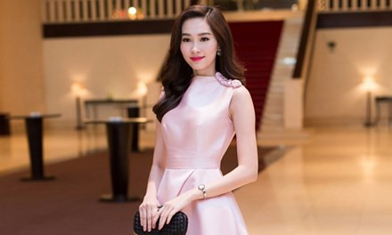 Tin tức giải trí ngày 15/3: Hoa hậu Thu Thảo làm giám khảo HHVN 2016