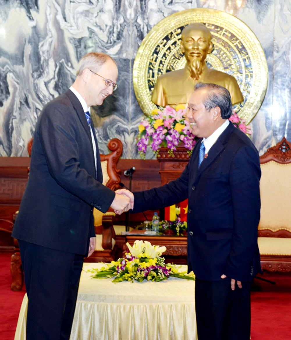 Ủy viên Bộ Chính trị, Chánh án TANDTC Trương Hòa Bình tiếp Đại sứ CHLB Đức tại Việt Nam