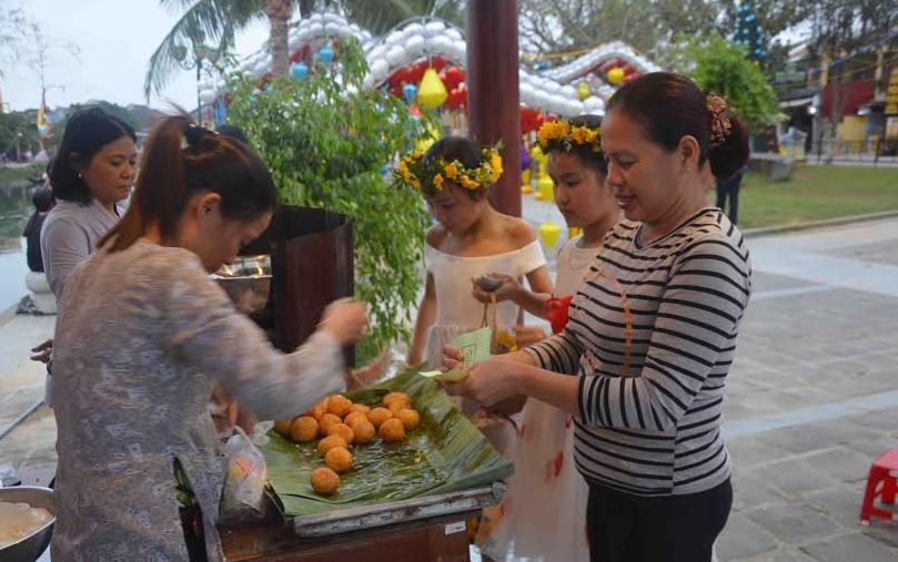 Quảng Nam: Trình diễn, sắp đặt và trải nghiệm nghề bánh truyền thống