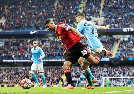 Man City 0-1 M.U: Qủy đỏ hồi sinh trên đôi chân của Rashford