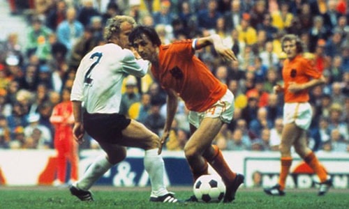 Johan Cruyff: Vĩnh biệt một huyền thoại bóng đá