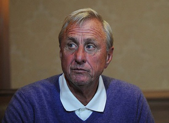 Johan Cruyff: Vĩnh biệt một huyền thoại bóng đá