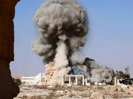 Máy bay Nga xuất kích, yểm trợ quân đội Syria tái chiếm Palmyra