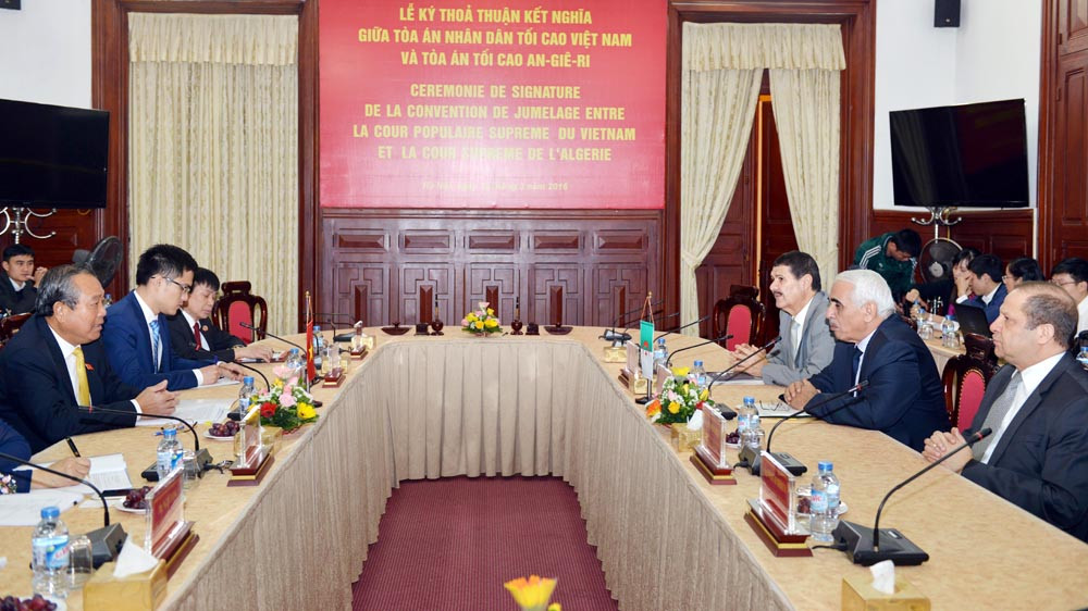 TANDTC Việt Nam hội đàm và ký kết Thỏa thuận với TATC An-giê-ri