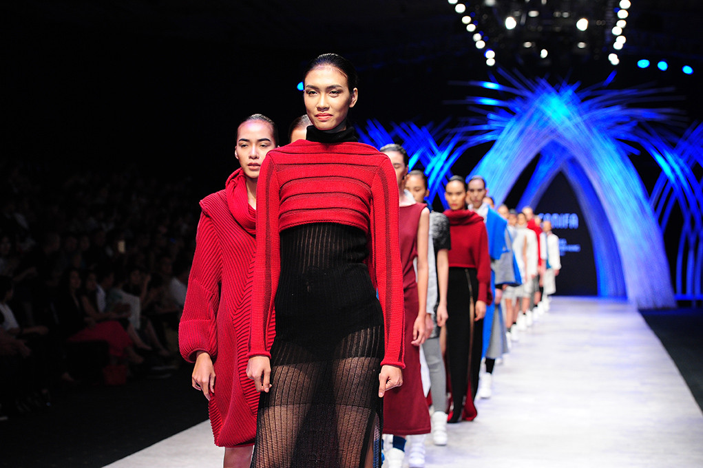 Vietnam International Fashion Week: Hé lộ danh sách các NTK khủng