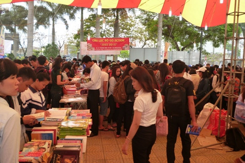  Hội chợ sách lần đầu tiên tổ chức tại cố đô Huế