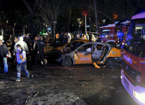 Thổ Nhĩ Kỳ: Đánh bom xe vào lực lượng đặc nhiệm, gần 30 người thương vong