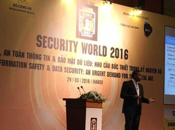 Microsoft chia sẻ kinh nghiệm về quản trị dữ liệu lớn và an ninh mạng tại Hội thảo Security World 2016 Microsoft chia sẻ kinh nghiệm về quản trị dữ liệu lớn và an ninh mạng tại Hội thảo Security World 2016