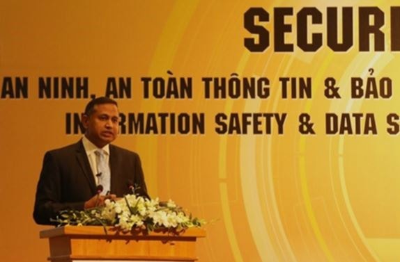 Microsoft chia sẻ kinh nghiệm về quản trị dữ liệu lớn và an ninh mạng tại Hội thảo Security World 2016