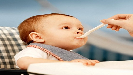 Trẻ có thể tử vong vì bố mẹ thiếu kỹ năng pha sữa