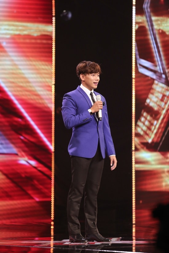 Giám khảo X-Factor dở khóc dở cười vì nhầm thí sinh đến từ Hàn Quốc