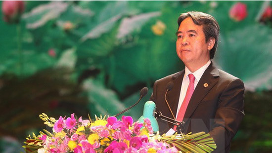 Ông Nguyễn Văn Bình nhận quyết định làm Trưởng ban Kinh tế Trung ương