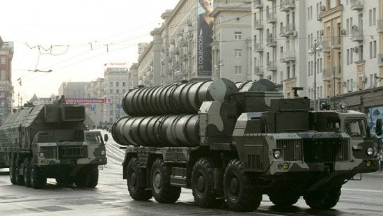 Tin tức thế giới 24 giờ: Lô tên lửa đất đối không S-300 của Nga lần đầu có mặt tại Iran