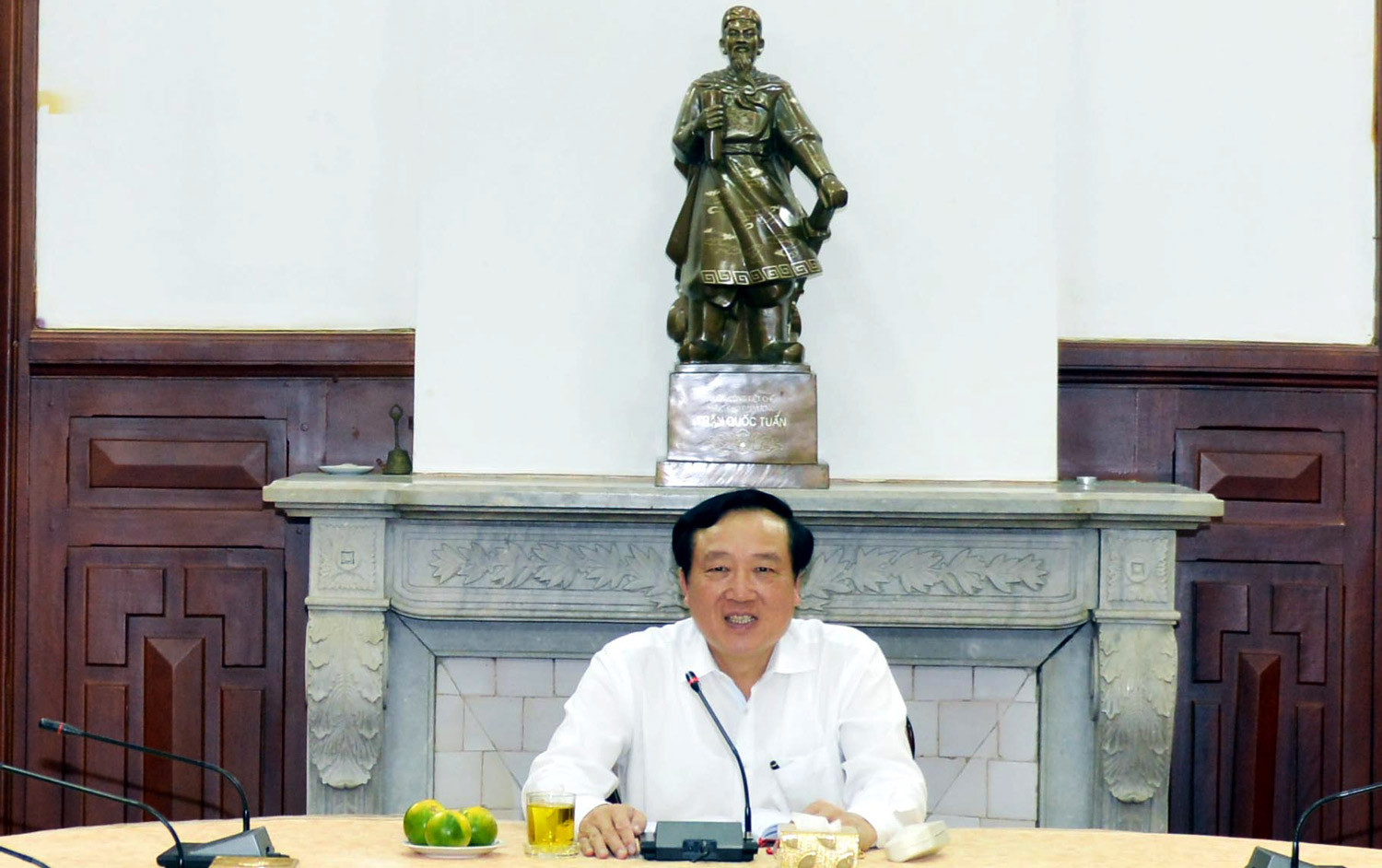 Chánh án TANDTC Nguyễn Hòa Bình gặp mặt thân mật các đồng chí nguyên là lãnh đạo TANDTC