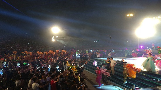 Quảng Ninh: Sự lan tỏa trong Lễ hội Carnaval Hạ Long 2016