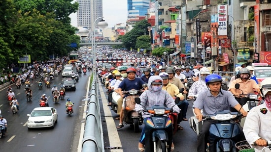 Gần 100 người thương vong do tai nạn giao thông trong 2 ngày nghỉ lễ