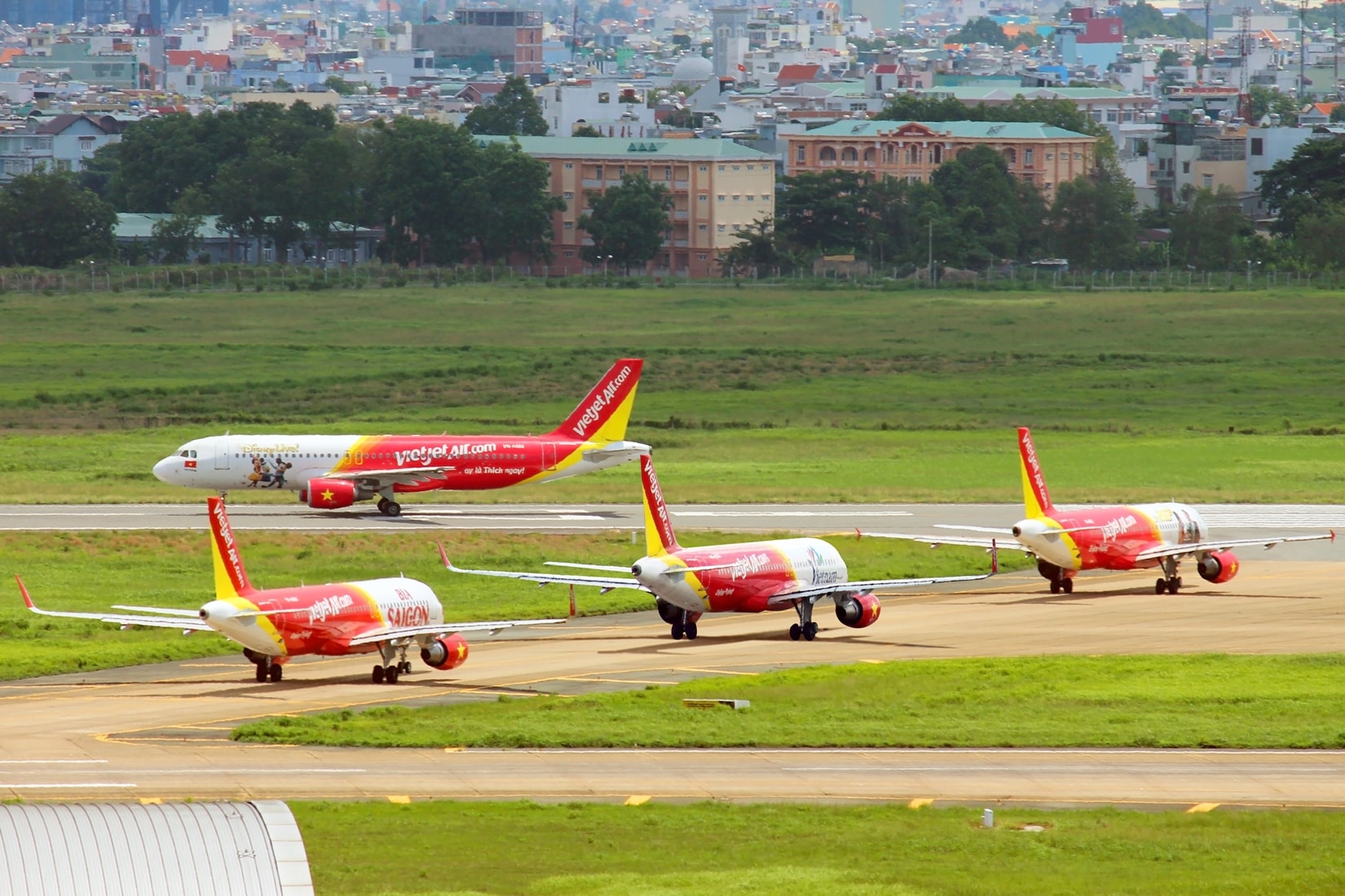 1 triệu vé “khủng” khuyến mại giờ vàng, rộn ràng đón hè 3D cùng Vietjet