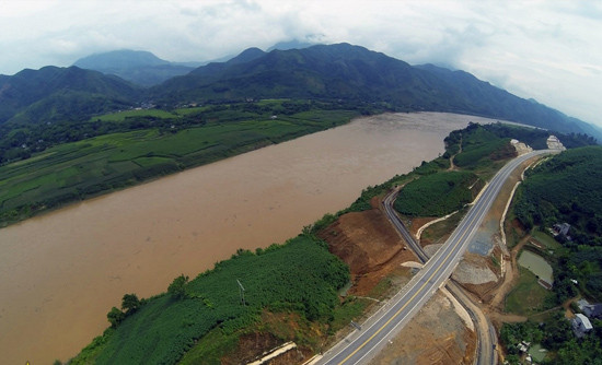 Dự án tỉ đô trên sông Hồng: Đáng lo?