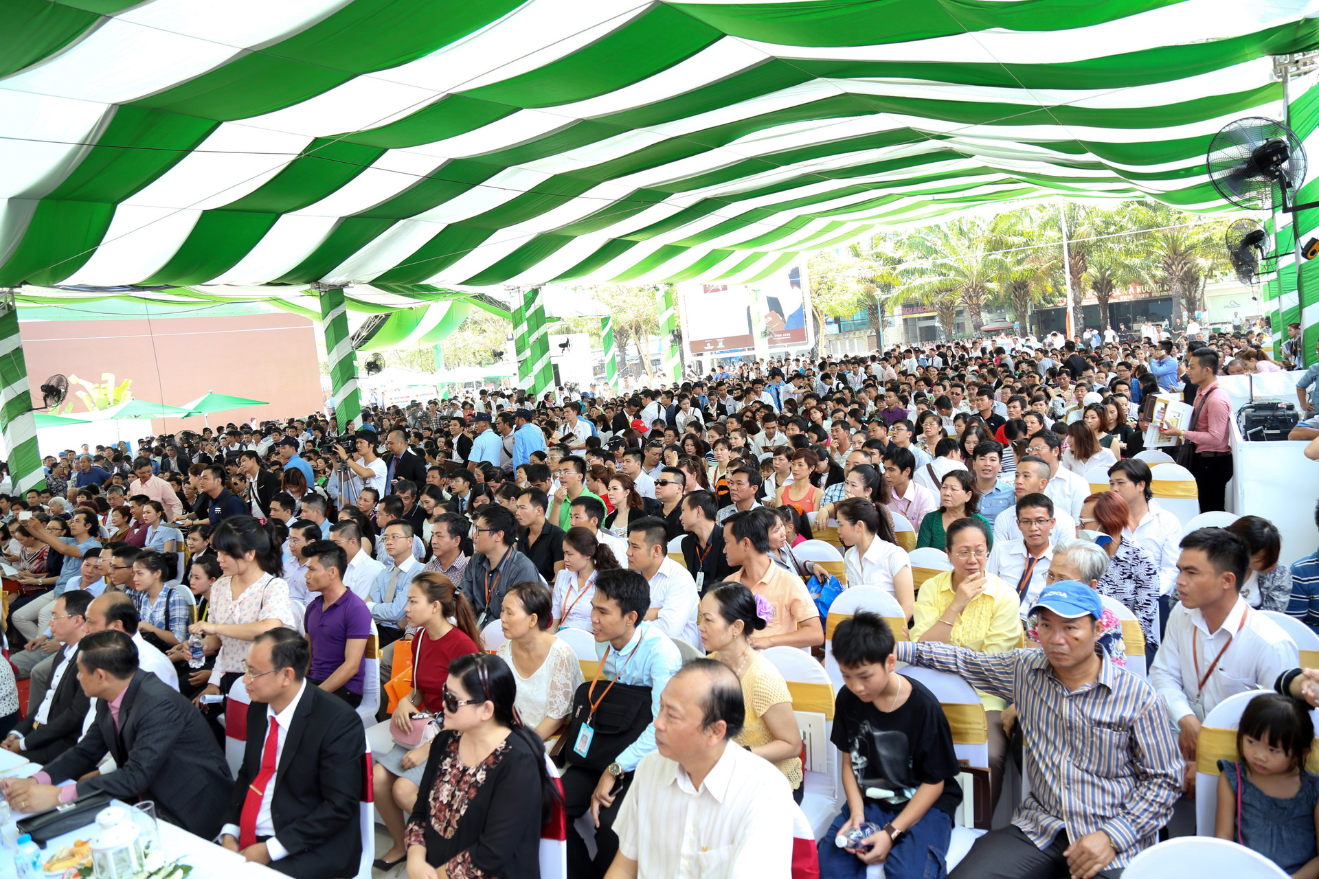 Hung Thinh Corp tổ chức Lễ Công bố và  khai trương căn hộ mẫu SaigonMia
