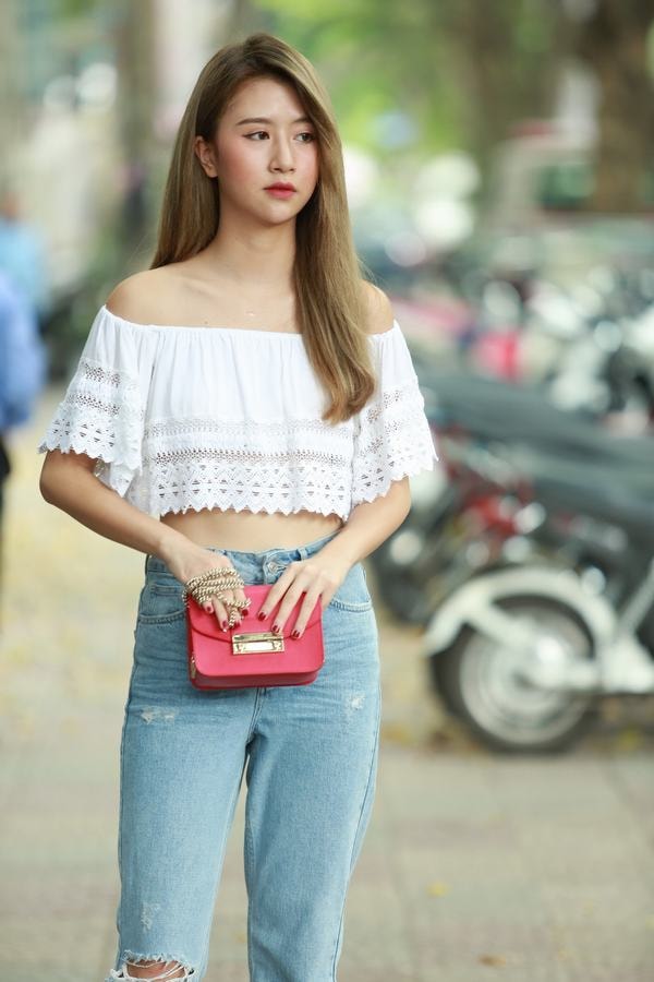 Quỳnh Anh Shyn 5S Onine diện crop-top 