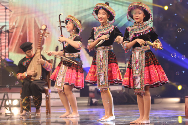Trọng Nhân đăng quang Quán quân Vietnam's Got Talent 2016