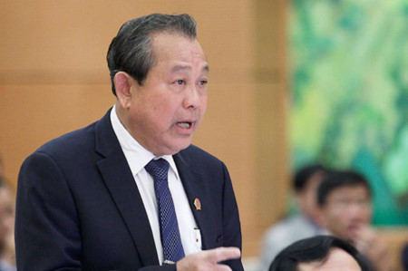Phó Thủ tướng Trương Hòa Bình yêu cầu siết chặt quản lý kinh doanh vận tải, kiểm soát tải trọng phương tiện 