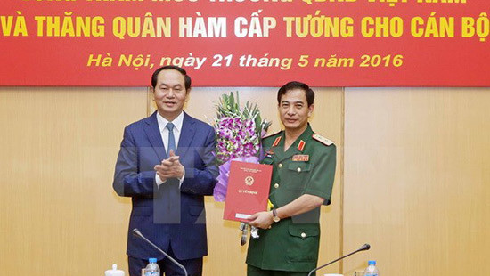 Chủ tịch nước Trần Đại Quang trao quyết định bổ nhiệm Tổng Tham mưu trưởng QĐND Việt Nam