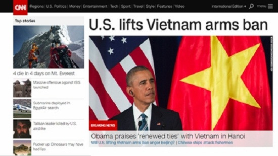 Dư luận quốc tế quan tâm tới việc Mỹ dỡ bỏ cấm vận vũ khí với Việt Nam