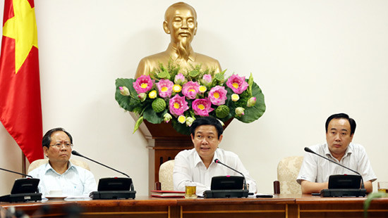 Phó Thủ tướng Vương Đình Huệ họp kiện toàn hai Ban chỉ đạo của Chính phủ