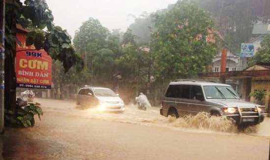 Mưa lớn ở Yên Bái: Một người chết, nhiều nơi ngập úng