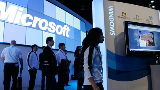 Microsoft tiếp tục tái cơ cấu doanh nghiệp điện thoại