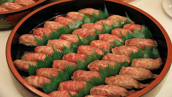 Thịt bò Hida, cá Ayu, sản phẩm tuyệt hảo của người Nhật