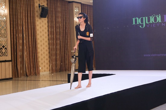 Vietnam's Next Top Model 2017: Người cười, kẻ khóc khiến Ban giám khảo bối rối